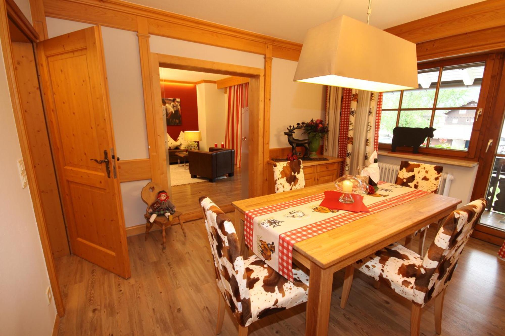 Haus Susanne - Top-Ferienwohnungen - Sommer-Bergbahn Inklusive Obermaiselstein Dış mekan fotoğraf